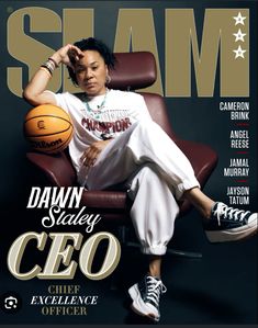 Dawn Staley Uconn Huskies, Sports Coach, Jayson Tatum, Student Athlete, Basketball Girls, Basketball Pictures