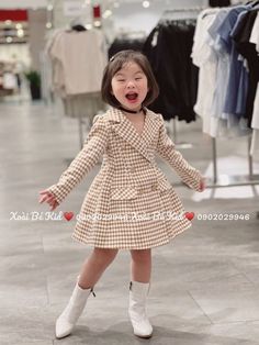 Kids Frocks Design, Kids Dress Wear, Kids Dress Patterns, Kids Gown