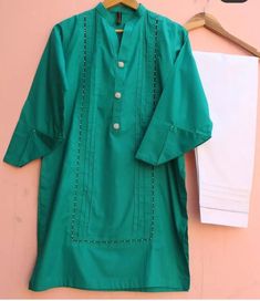 Lawn Kurti Designs Latest, Green Dress Design, Lawn Kurti Designs, White Green Dress, August Dress, Plain Kurti Designs, Dress Designing Ideas, August Outfits, Dress Designs For Girls