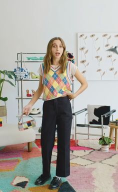 Womens Dickies 874 Outfit, Style Dickies Women, Emma Chamberlain Loafer Outfits, Dickies Women Outfits, How To Style Dickies, Loafers Emma Chamberlain, Emma Chamberlain Fits, Dickies Aesthetic Outfit, Dickies Style Women