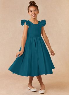 If you are looking for a classic dress for your girl, look no further. Violetta is our adorable satin ballgown dress. She features flutter cap sleeves, a V-back, and a ruched skirt with a bow tie back belt. Dark Green Ball Gown, Peacock Flower Girl Dress, Satin Flower Girl Dresses, Kids Bridesmaid Dress, Satin Ballgown, Tea Length Flower Girl Dress, Ballgown Dress, Green Ball Gown, Flower Girl Dresses Blue