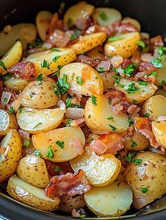 potatoes with bacon and parsley in a slow cooker