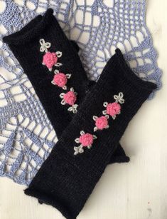 Unique handmade gloves finger-less, decorated with original design of Raspberry. Hand knitted and hand stitched. Ordered gloves will be similar to ones on the photo, but not identical. It is a comfortable and non-ordinary knitted fashion accessory for spring, autumn and mild winter. It will warm up your hands and wrists immediately. BE UNIQUE, STAND OUT FROM THE GREY CROWD! It is a convenient accessory while driving a car, o surfing with smartphone. Accurately knitted of high quality yarn: 60% w Handmade Winter Knitting Pattern One Size, Handmade Yarn Knitting Pattern For Winter, Handmade Winter Knitting Pattern In Yarn, Handmade Knitting Pattern Yarn Gift, Yarn Knitting Pattern For Gifts, Winter Gift Knitting Pattern, Handmade One Size Leg Warmers, Handmade One Size Leg Warmers For Winter, Winter Hand Knitted Black Knitting Pattern