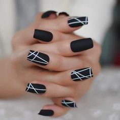 Black Fake Nails, Geometric Nails, Black And White Nails, Unghie Nail Art, Nails Press, Nagel Tips, Nails Square, Black Nail Designs, Short Acrylic Nails Designs