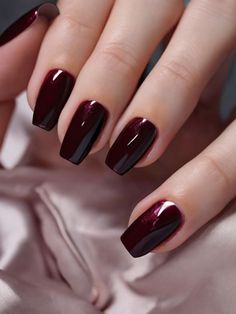 75+ Gorgeous Fall Red Nail Designs and Ideas | Sarah Scoop Matte Maroon Nails, Oxblood Nails, Berry Nails, Dark Red Nails, Red Nail Art, Red Manicure, Fall Manicure, Red Polish