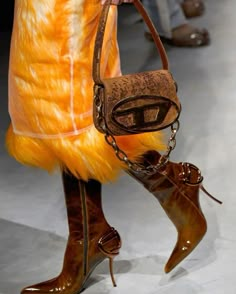 Sprint Outfit, Whimsical Shoes, Diesel Fashion, Big Tiger, Diesel Bag, Fur Bag, Devil Wears Prada, Chic Shoes, Fancy Shoes