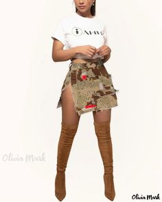 OliviaMark - Versatile Camo Utility Split Skirt featuring an Elegant and Figure-Enhancing Design Camouflage Mini Cargo Skirt For Summer, Summer Camouflage Mini Cargo Skirt, Summer Mini Cargo Skirt In Camouflage, Camouflage Summer Skirt, Summer Camouflage Mini Skirt, Fitted Camouflage Mini Skirt, Camouflage Mini Skirt For Spring, Summer Camouflage Mini Skirt With Pockets, Spring Camouflage Mini Skirt