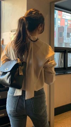 Girl Crush Fashion, Chic Office, City Aesthetic, Casual Winter Outfits, Lookbook Outfits, Simple Outfits, Fashion Inspo Outfits, Stylish Outfits, Winter Outfits