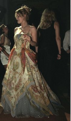 Runway Fashion Couture, Chique Outfits, Drew Barrymore, Vestidos Vintage, Mode Inspo, Fancy Dresses, Stunning Dresses, A Dress, Dream Dress