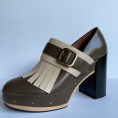 Marni It39 Us9 Calfskin Loafer Contrast Calfskin Fringe Bow Detailing Leather Upper 4" Heel Slip On Nib Brown High Heel Leather Loafers, Beige Leather Moccasins For Fall, Modern Brown Moccasins With Round Toe, Chic Brown Leather Moccasins, Beige High Heel Leather Loafers, Marni Shoes, Marni Sandals, Golden Shoes, Velvet Pumps