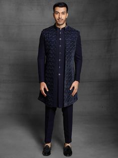 Groom Dress For Wedding, Western Outfits For Men, Unique Mens Wedding Suits, Indo Western Outfits For Men, Indo Western Dress For Men, Men Wedding Dress, Wedding Dress Groom