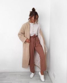 Italy Clothes, College Outfit, K Fashion, Mode Inspo, Fall Winter Outfits, Street Styles, Outfits Casuales