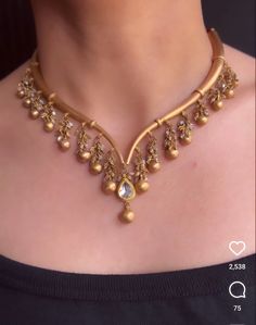 Gold Jewels Design, Antique Jewelry Necklace, Wedding Jewellery Collection, Wedding Jewellery, Bead Jewellery, Gold Jewelry Fashion, Jewellery Collection, Jewelry Necklace, Antique Jewelry