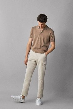 #TREND | Looks Terrosos para Homens – O Cara Fashion Mode Poses, Mens Business Casual, Minimalist Moda, Polo Shirt Outfits, Polo Outfit