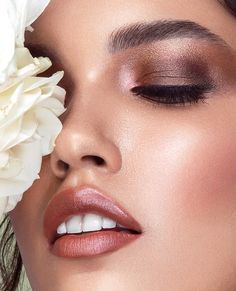 Warm Tone Makeup, Beauty Editorial Makeup, Romantic Wedding Makeup, Brown Smokey Eye Makeup, Makeup Shoot, Warm Makeup, Makeup Portrait, Brown Smokey Eye, Autumn Makeup