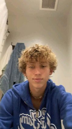 Blond Curly Hair Boy, Blonde Curly Hair Men, Blonde Curly Hair Boy, Levi Skyum, Gerard Gibson, Mod Cut