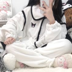 Fashion Anime Pajamas Home Suit PN4514 ●Size: Top: S:Length 66 cm bust 104 cm sleeve 57 cm shoulder 46 cm M:Length 68 cm bust 106 cm sleeve 58 cm shoulder 47 cm L:Length 70 cm bust 108 cm sleeve 59 cm shoulder 48 cm XL:Length 72 cm bust 110 cm sleeve 60 cm shoulder 49 cm Pants: S: Length 92 cm waist 64-90 cm hip 112 cm. M: Length 93 cm waist 64-90 cm hip 114 cm. L: Length 94 cm waist 64-90 cm hip 116 cm. XL: Length 95 cm waist 64-90 cm hip 118 cm. (Please allow 1-3cm differs due to manual measurement.As different computers display colors differently,the color of the actual may vary slightly from the above images.Thanks for your understanding.) ●Material: soft ●About Shipping: We attach great importance to the orders of each customer and parcel delivery. 1.Processing time: 2-3 business days White Cotton Long Sleeve Sleepwear, White Pajama Party Sets With Long Pants, White Long Pants Pajama Party Sets, White Long Pants Sets For Pajama Party, White Long Sleeve Pajama Party Set, White Long Pants Sets For Bedtime, Casual Long Sleeve Bedtime Sets, White Casual Sleepwear Set, Casual White Sleepwear Set