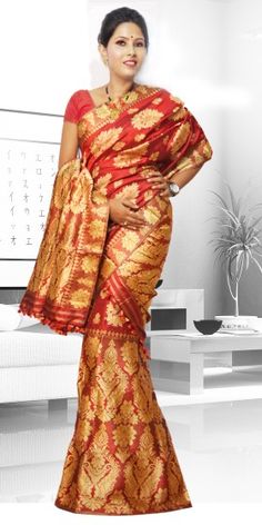 Beautiful Red colour Assam silk pat Mekhla Chadar with artistic Suta work giving a stylish look to the two piece. This gorgeous collection is perfect for any festive occasion.The Mekhla Chadar is a two pc. Saree which comes with matching blouse piece, the blouse shown in the image is just for display purpose.Slight colour variation may be there in display & acutal. Assamese Saree, Mekhela Sador, Beautiful Countries, Beautiful Sarees, Indian Attire