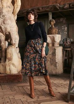 Autumn Look, Look Retro, Mode Casual, Fall Dress, Print Skirt, Looks Style, Mode Inspiration, Fall Looks