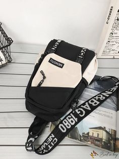 BirdinBag - Small Colorblock Sling Bag with Zipper Closure and Letter Patch Decoration White Rectangular Chest Bag With Zipper Closure, White Rectangular Chest Bag With Zipper Pocket, Preppy Bags, Stylish Letters, Bag With Zipper, Style Preppy, Waist Bags, Bird In Bag, Sling Bag