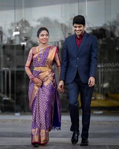 Couple Reception Outfit Indian, Engagement Dress For Groom, Wedding Matching Outfits, Indian Maternity, Unique Poses, Reception Outfit, Couple Wedding Dress, Purple Tone, Purple Saree