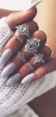 Bohemian jewels style Nail Ring, Great Nails, Bohol, Nailed It, Matte Nails, Purple Nails, Stiletto Nails