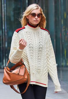 Classic Gucci Bag, Celebrity Handbags, Celebrity Bags, Street Style Bags, Orange Outfit