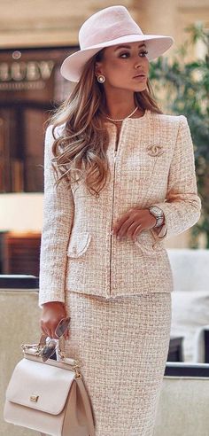 Free Online Image Editor Mode Chanel, White Suit, Chanel Fashion, Business Attire, Fashion Classy