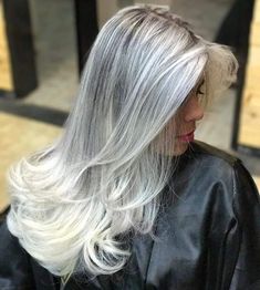 White Silver Hair, White Hair Long, Silver Hair Highlights, Long Silver Hair, Silver Haired Beauties, Frosted Hair