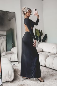 Ooooo the back of this dress? Spicy!! Fitted black long sleeve maxi dress, openback, sewn in lining Material is Polyester Hang to dry Model is 5'6 wearing a small SHOP THE LOOK Black Long Sleeve Maxi Dress, Long Sleeve Black Maxi Dress, Amazing Lace, Native Style, Natural Sunlight, Sleeve Maxi Dress, Shop The Look, Black Maxi, Long Sleeve Maxi