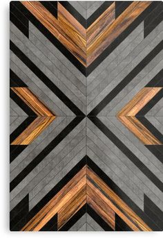 an abstract wood pattern with black and brown stripes