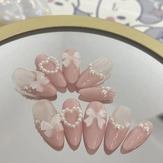 Nail Art With Pearls, Kpop Nails Ideas, Art With Pearls, Nail Pink, Kpop Concert, Nail Type