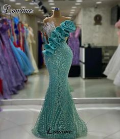 Changing Dresses For Brides, Changing Dresses, Celebrity Wedding Gowns, Long Elegant Dresses, Dresses For Graduation, Bride Reception Dresses, Cheap Prom Dresses Online, Fancy Short Dresses