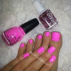 Neon Purple Nails, Pretty Nails Glitter, Pink Toe Nails, Gel Nails Long, Neon Pink Nails, Glitter Accent Nails, Accent Nail, Nail Candy, Pretty Nail Designs