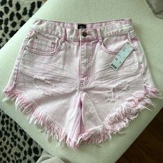 Nwt Never Worn Pink Bottoms With Frayed Hem For Summer, Trendy High-waisted Shorts By Urban Outfitters, Urban Outfitters Pink Summer Bottoms, Urban Outfitters Pink Bottoms For Summer, Urban Outfitters High Waist Pink Bottoms, Urban Outfitters High-waisted Pink Bottoms, Urban Outfitters High-waist Summer Shorts, Urban Outfitters High Rise Shorts For Spring, Urban Outfitters Shorts For Spring