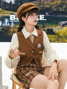 Bear Detective Blouse, Vest & Shorts Cute Cafe Outfits, Detective Aesthetic Outfit, Detective Outfit, Kawaii Harajuku Fashion, Bear Outfit, Detective Aesthetic, Collar Vest, Kawaii Harajuku, Short Blouses