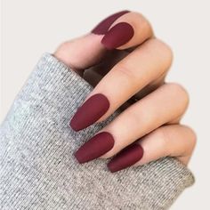 24 Burgundy Coffin Shaped Acrylic Nails Material : Pcs Nwt Boutique Item Comes New In Individual Packaging!!! Maroon Nail Designs, Wine Nails, Maroon Nails, Milky Nails, Manicure Inspiration, October Nails, Burgundy Nails, Fall Nail Colors, Matte Nails