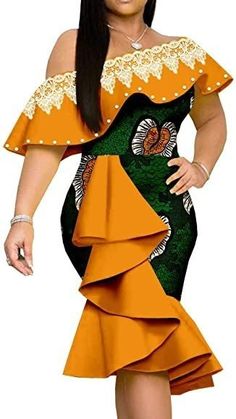 African Fashion Designers Woman Dresses, Africa Fashion Dresses, Traditional Attire African Woman Dresses, Africa Dresses Styles, African Traditional Wear Dresses, Women African Wear, African Attire For Women Outfits, African Dress Styles For Women, Traditional Women Dress