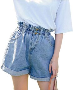 Ripped Jeans Look, High Waisted Denim Shorts, High Waist Denim, High Waisted Mom Jeans, High Waist Fashion, High Waisted Jean Shorts, 12th Birthday, High Rise Denim Shorts, Aesthetic Clothing