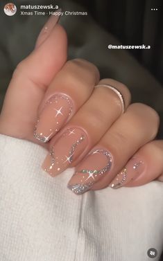 Coffin Gel Nails Ideas Winter, Nails For New Years 2022, January Nail Inspo 2023, January Nail Designs 2023, Nails For January 2023, Winter Nails 2022 Trends Acrylic, Nye Nails 2022, January 2023 Nails, January Nails Ideas 2023