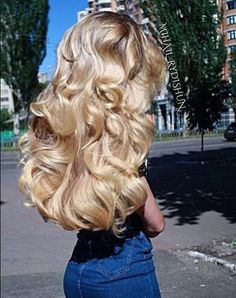 Long fans very full Blonde UpDo style Long Blonde, Long Blonde Hair, Beautiful Long Hair, Big Hair, Aesthetic Hair