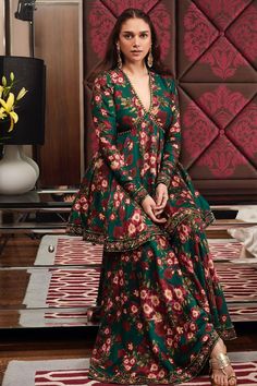 Gharara Pants, Aditi Rao Hydari, Aditi Rao, Tandoori Masala, Dress Design Patterns, Designer Dresses Casual