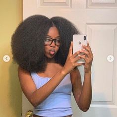 Black Female Hairstyles Natural, Long Healthy Afro Hair, Big Type 4 Hair, Curly Afros For Black Women, Natural Hair Model, Long Natural Hair For Black Women, Afro With Bangs 4c, Thick 4b Hair, Blow Dried Hairstyles Black Women 4c