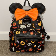 Brand New With Tags Black Disney Backpack For Halloween, Black Disney Backpack For Disney Fan Events, Black Mickey Mouse Bag For Back To School, Black Mickey Mouse Backpack For Back To School, Black Mickey Mouse Backpack For Disney Fan Events, Grey Jansport Backpack, Mickey Mouse Treats, Halloween Mickey Mouse, Kate Spade Minnie Mouse