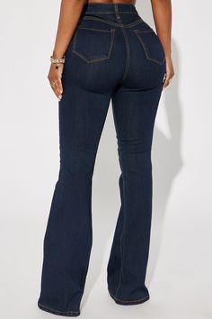 Our sexiest flare jean is offered in a range of washes in a high stretch, super soft fabric that hugs every curve. Fitted in the hips and thighs while flaring at the knee, these jeans elongate the legs and are perfect with a heel. Now offered in a range of washes, colors, and inseams. Available In Multiple Washes Available In Petite 31" Inseam, Regular 34" Inseam, & Tall 37" Inseam High Stretch Denim 11.5" High Rise 22" Flare Leg Opening Faux Front Pockets Functional Back Pockets Disclaimer: Due Curve Jeans, Review Fashion, Loungewear Women, Womens Loungewear, Shop Maxi Dresses, Graphic Tees Women, Womens Maxi Dresses, Dark Denim, Rompers Women