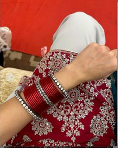 Red Bangles Aesthetic, White Bangles, Hand Dpz, Suits For Women Indian, Bangle Stack, Red Bangles, Desi Aesthetics, Latest Bridal Lehenga, Unique Bangle