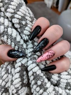 Purple And Black Spiderweb Nails, Simple Gothic Nail Designs, Witchy Valentines Nails, Short Gothic Almond Nails, Black And Pastel Nails, Cute Gothic Nails, Almond Nails Dark Colors, Goth Barbie Nails, Almond Shape Halloween Nails