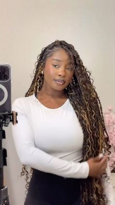 Island Twist Tutorial, Doing Your Own Hair, Twist Tutorial, Island Twist, Vacation Hairstyles, Dreadlock Styles, Synthetic Dreadlocks, Boho Hair, Boho Hairstyles