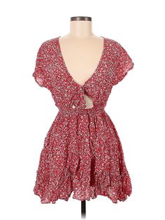 Unbranded Casual Dress Size: Medium Red Dresses - used. 100% RAYON, Plunge, Floral, Short, Short Sleeve | Casual Dress: Red Floral Dresses - Used - Size Medium Red Romper, Red Floral Dress, Large Dress, Medium Dress, Red Hearts, Printed Rompers, Floral Romper, Dress Romper, Red Floral