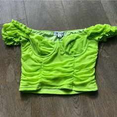 Cup Shaped Tight Fit Neon Green Green Fashion Outfits, Neon Green Outfits, Neon Dance, Notre Dame Sweatshirt, Green Outfits, Floral Lace Shorts, Sleeveless Peplum Top, Summer Tunics, Bohemian Tops